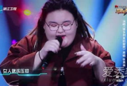 牛梦瑶家庭背景,出身名门，传承家族荣耀的励志人生