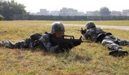 90后帅气兵哥哥照片