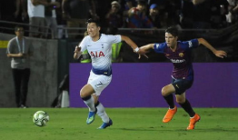 孙兴年轻照片,从青涩少年到璀璨明星的蜕变之路